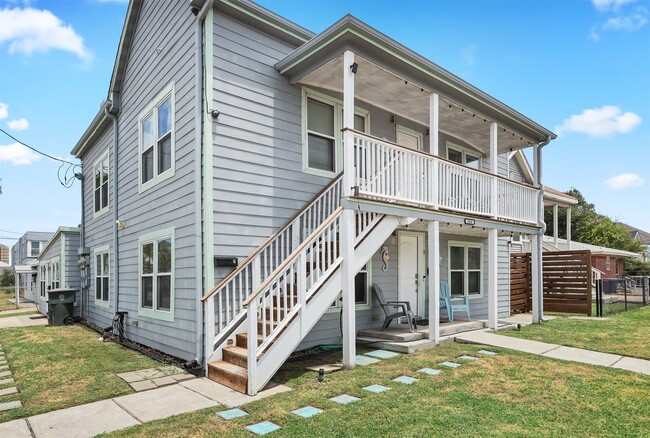 Photo - 1028 Avenue K