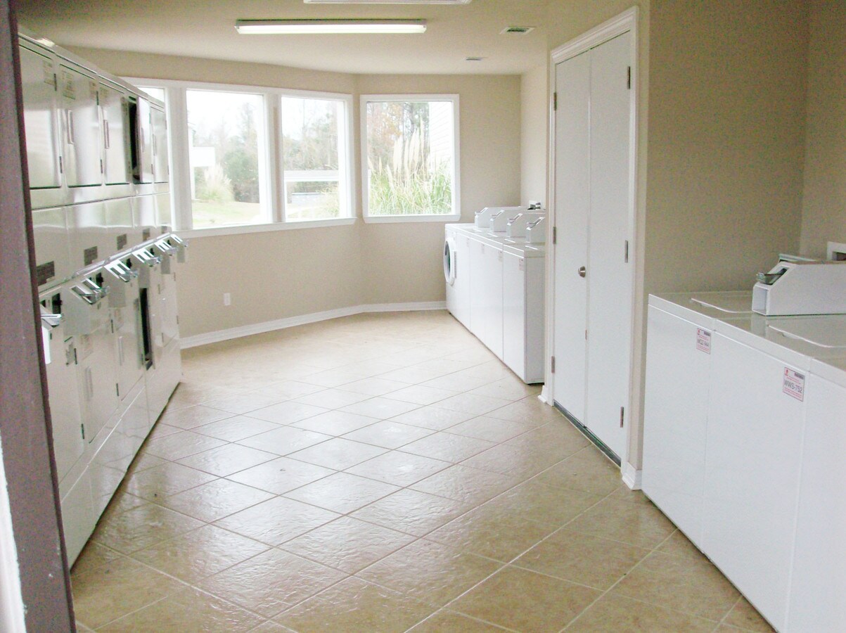 Oak Park & Gulf Grove Apartments Waveland, MS