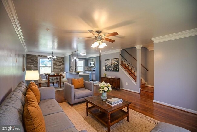 Photo - 12337 Chesterton Dr