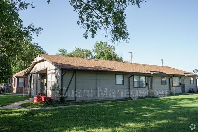 Building Photo - 1826 S Laura St Rental