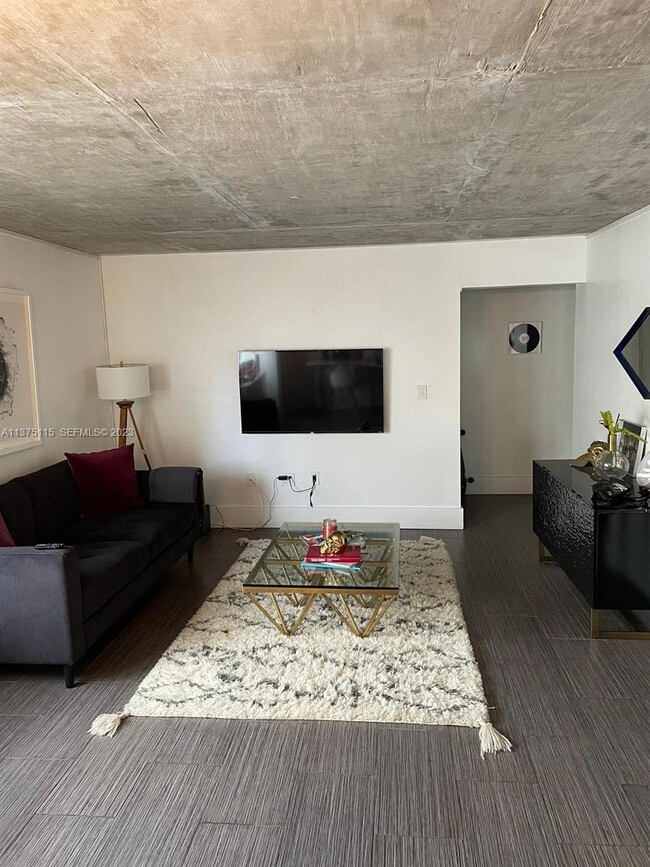 Photo - 753 Michigan Ave Unit 2E