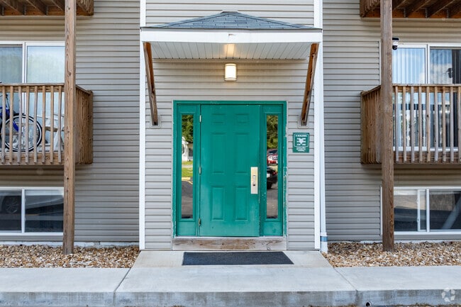 Southwinds Apartments