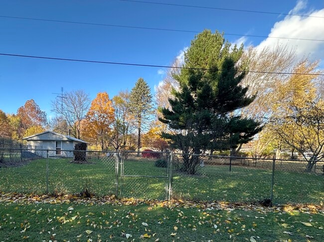 Photo - 2738 Eaman Rd Casa