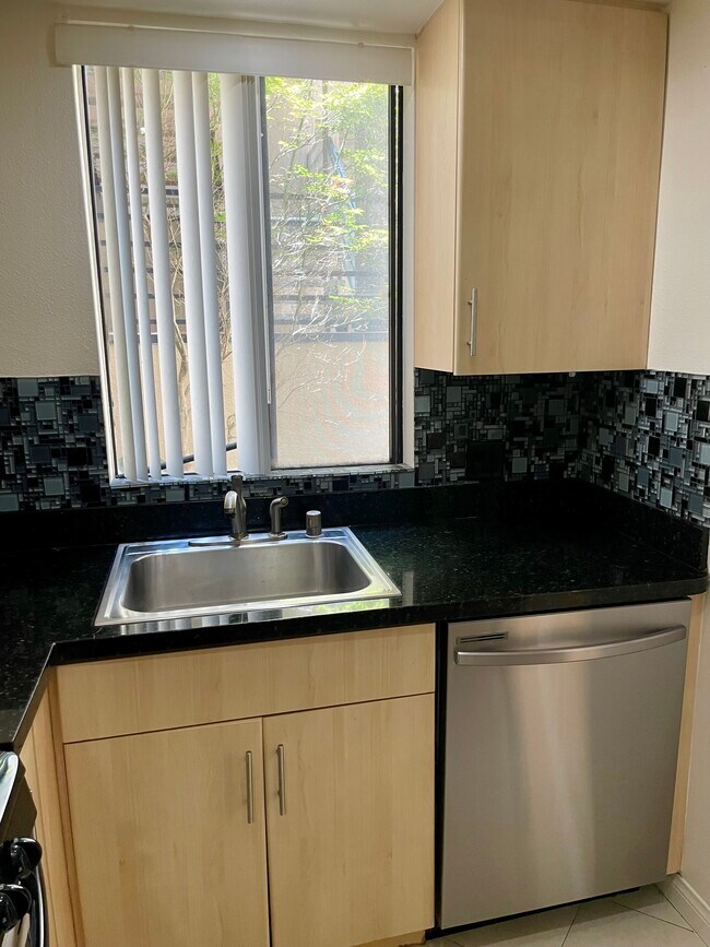 Photo - 7826 Topanga Canyon Blvd Unit 20