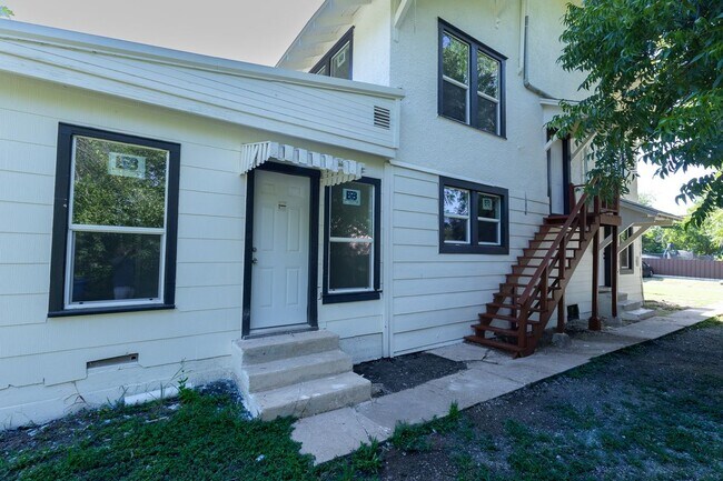 Photo - 1702 Ethel Ave