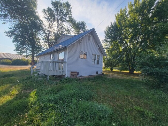 Photo - 106 S 1st Ave