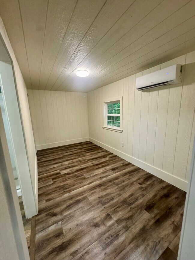 Photo - 22787 Lanier Rd