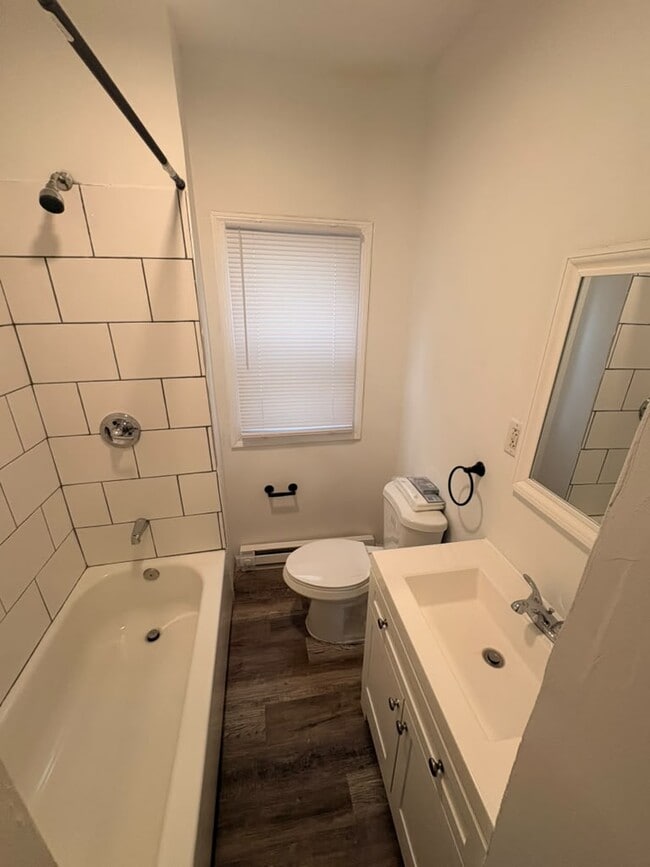 219 Kimberly Ave Unit 1