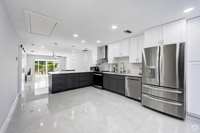 Building Photo - 21070 Covington Dr Rental