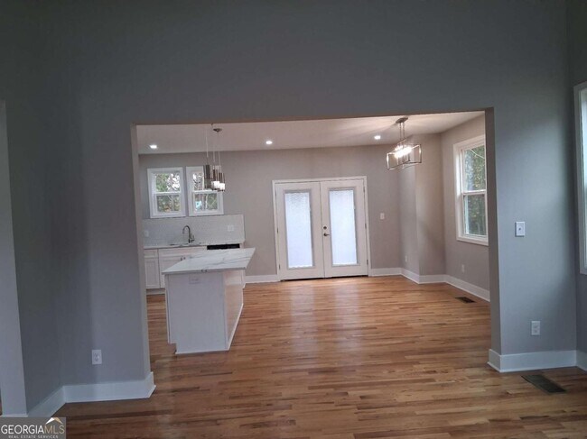 Photo - 3180 Tackett Rd