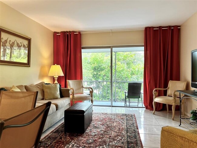 Photo - 2271 NE 68th St Unit 2028