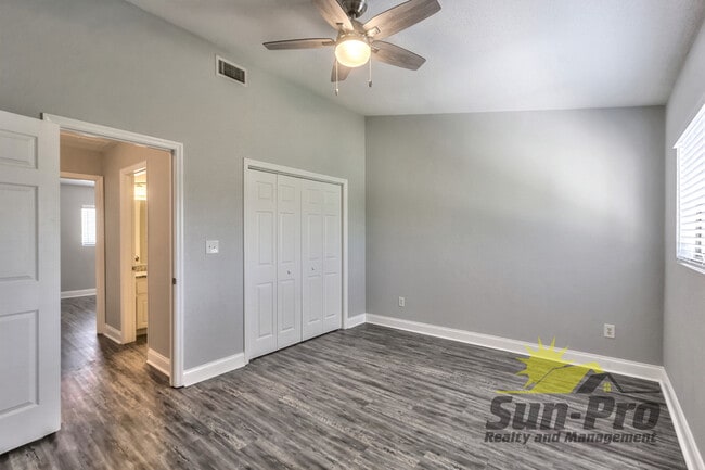 Photo - 480 Reed Canal Rd