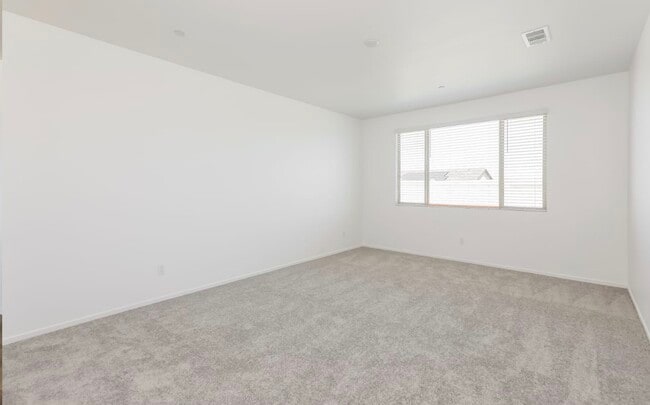 Photo - 27230 Goldstone Dr