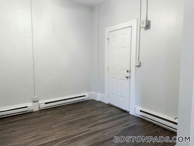 50 Franklin St Unit 504