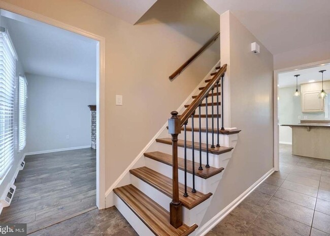 Photo - 4160 Exton Ln