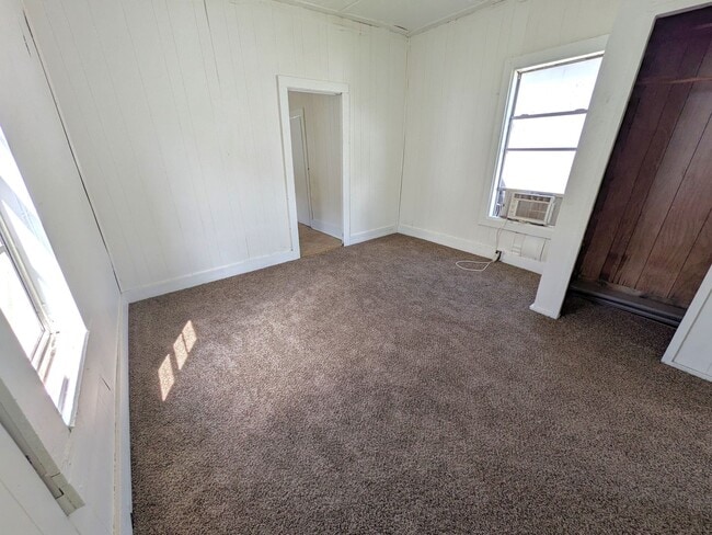 Photo - 820 Peach Ave