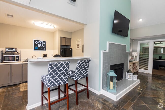 Leasing Office