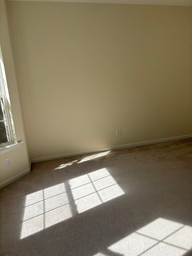 Photo - 90 Groves Wood Ct