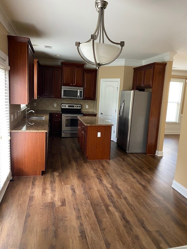 Photo - 3715 Seaton Dr
