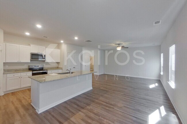 3564 Bridgewood Dr