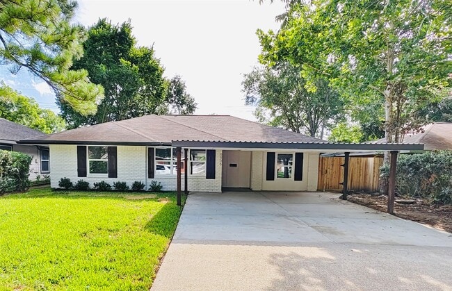 Building Photo - 9906 Bassoon Dr