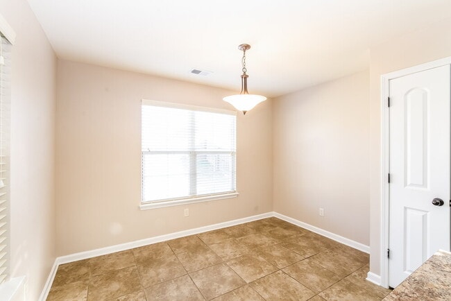 2700 Cherry Tree Dr