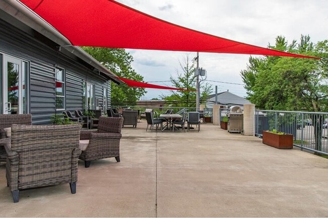 Photo - 508 E Butler Ct Unit 508 E. Butler Court