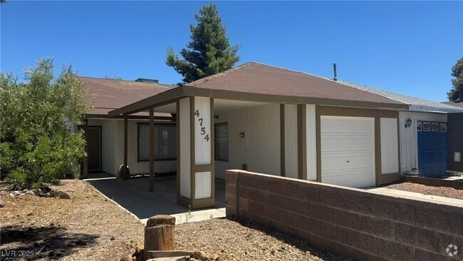 Building Photo - 4754 Willow Crest Ave Rental