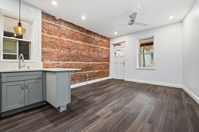 Photo - 316 Laurel St Unit 1