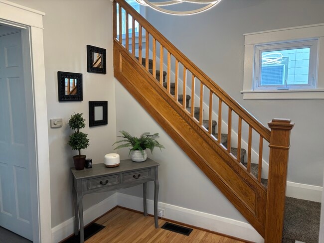Photo - 18 Deland Park a