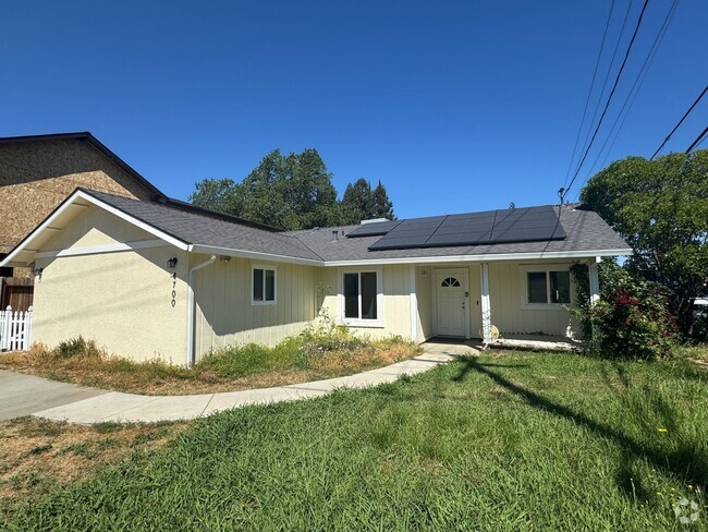 Building Photo - 4700 3rd St Unit 4700 3rd Street Main Rental