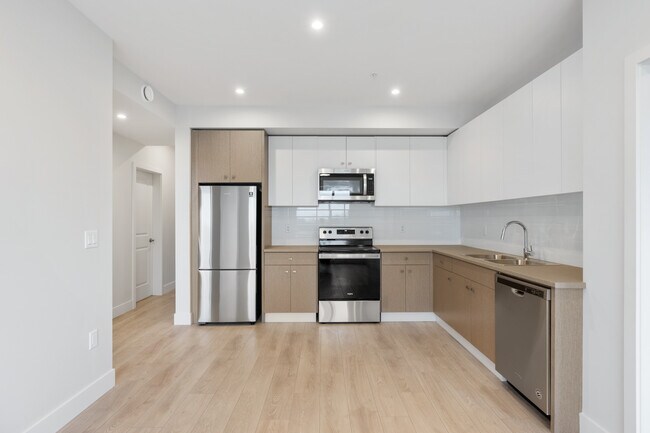 Photo - 1516-1516 McCallum Rd