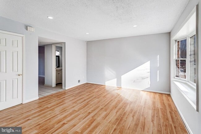 Photo - 14653 Endsley Turn