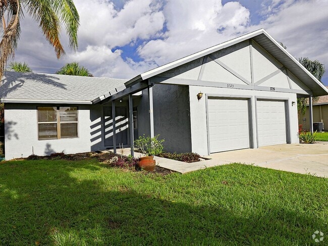 Building Photo - Duplex Cape Coral 3723 Unit 3723 Skyline Boulevard Rental