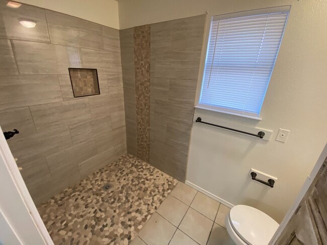 Photo - COPPER duplex Unit 406 e. copper