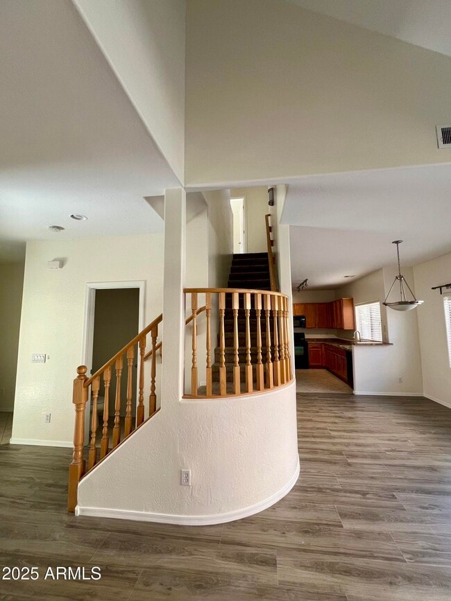 Photo - 1015 S Val Vista Dr