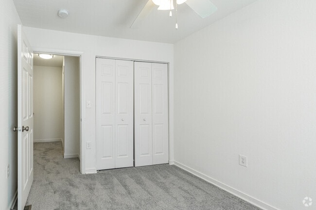 The Cedar- 2BR, 1BA - The Villas of Oakwood