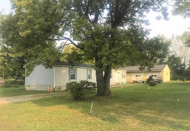 Building Photo - 4020 W Madison St