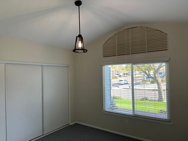 Photo - 22600 Country Gate Rd