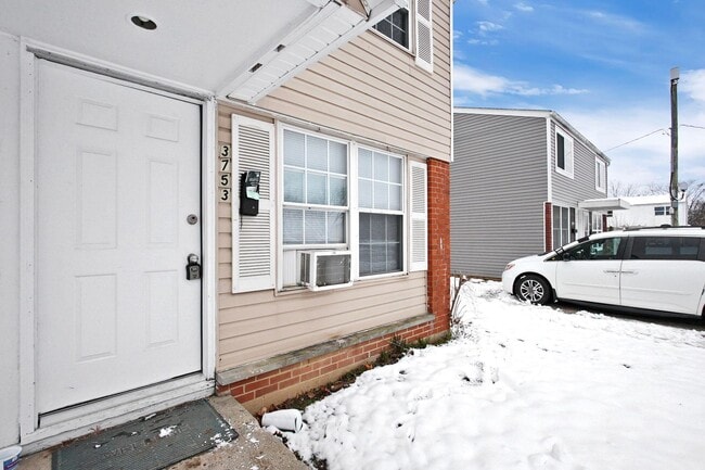 Photo - 3751-3753 Briggs Rd Unit 3753