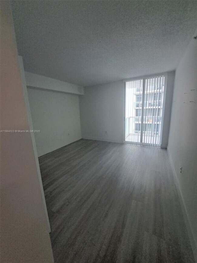 Photo - 5091 NW 7th St Unit 1003