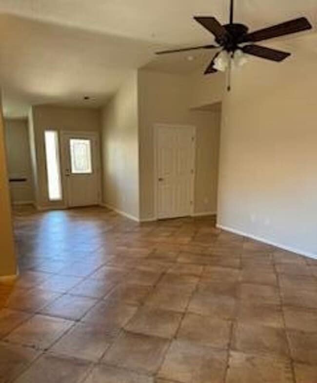 Photo - 2 Bedroom 2 Bath in Skyline Estates Contact Property Pros Property Management