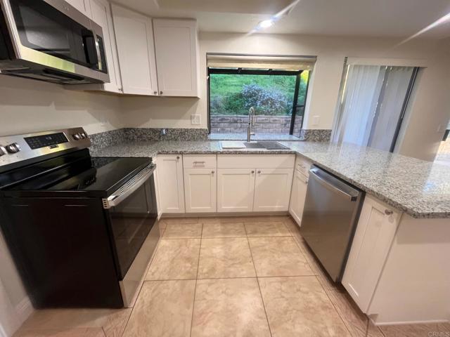 Photo - 821 Mulberry Dr