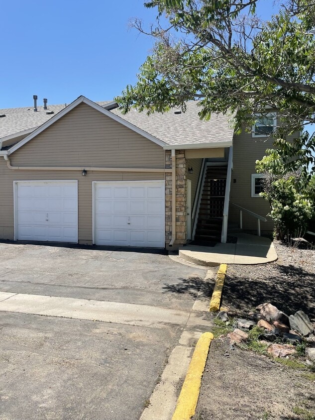Adorable 2bd/2ba in Lakewood! - Adorable 2bd/2ba in Lakewood!