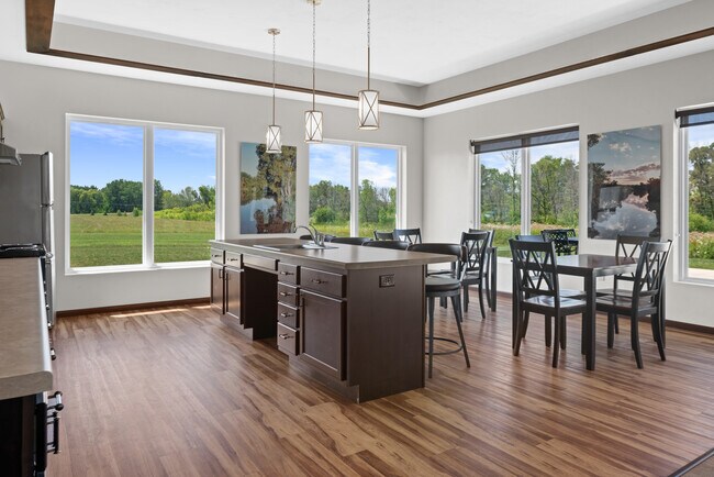 Community Room - Forest Creek Apartments