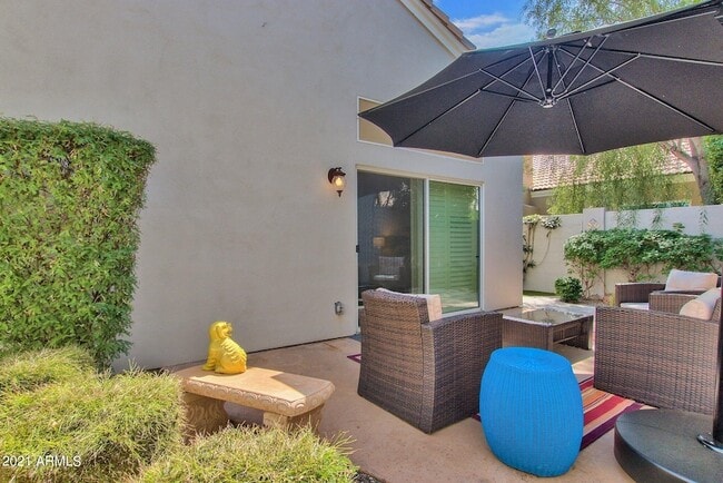 Photo - 1138 E Amberwood Dr