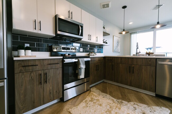 2 Bedroom Unit