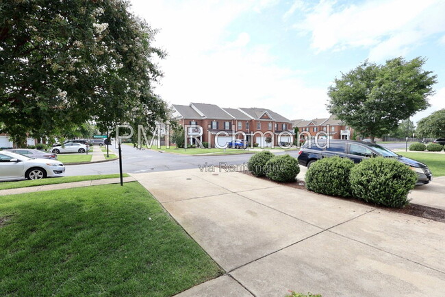 Photo - 4707 Brydes Ln