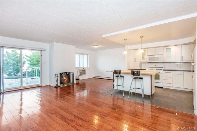 Photo - 1494 Shore Dr Unit 7F