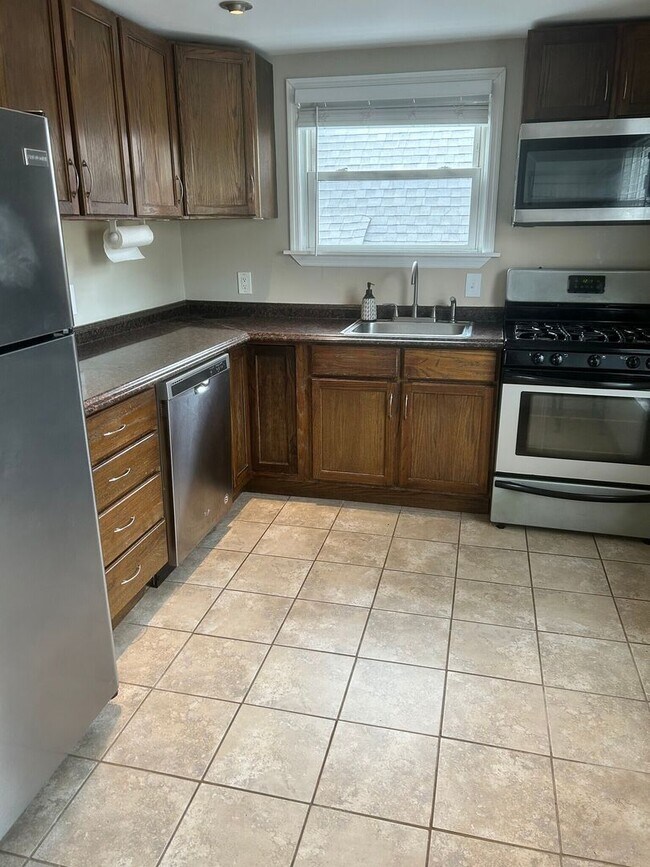 Photo - 1719 William Howard Taft Rd Unidad 1719-2